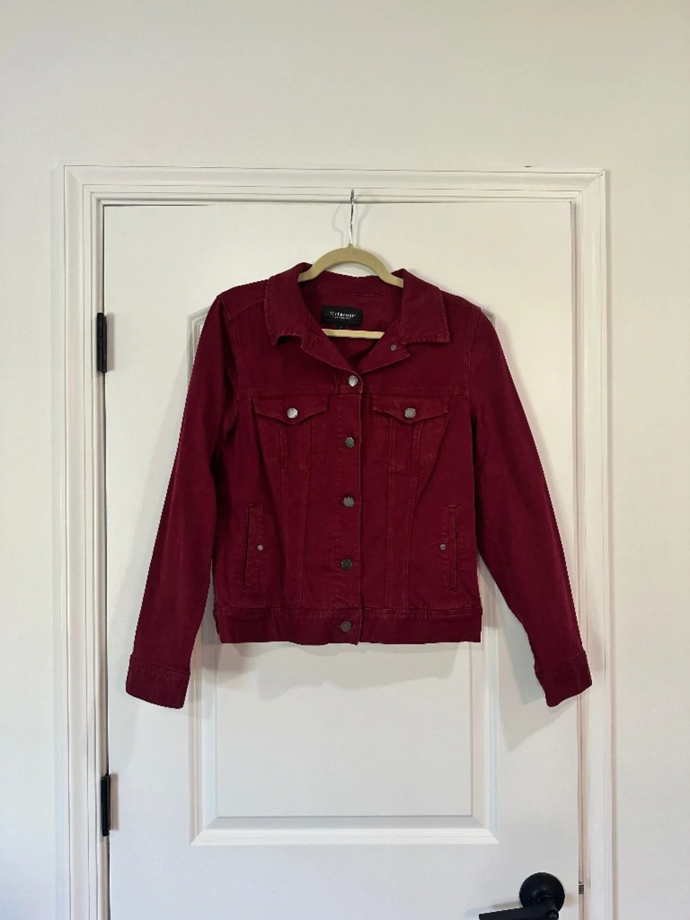 Liverpool Stretch Denim Jacket - Burgundy
